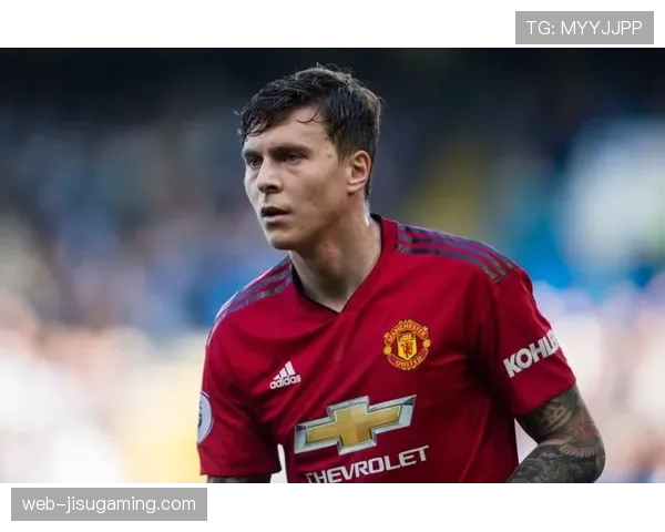 奥尔索里尼：点射破门难掩遗憾，团队防守需整体提升