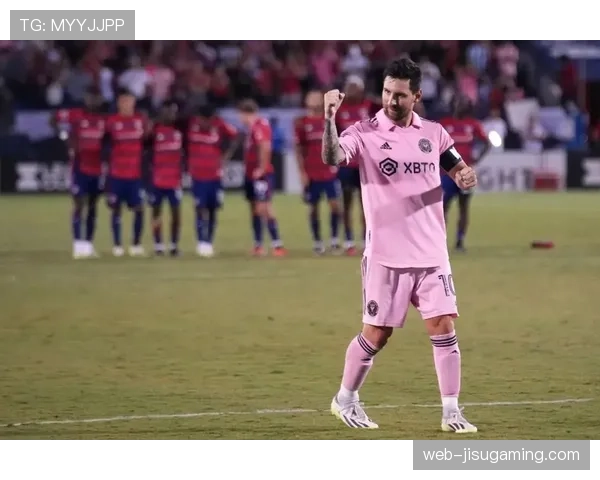 里昂3-0南特，萨特里亚诺7分钟内完成梅开二度。