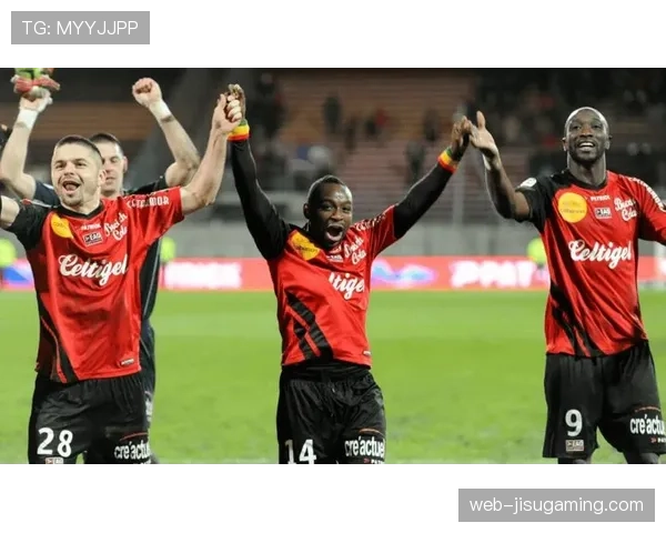 甘冈1-1平南锡，法乙攻防对决悬念持续