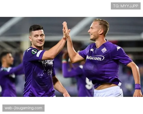 佛罗伦萨1-1战平那不勒斯，奥斯梅恩扳平比分